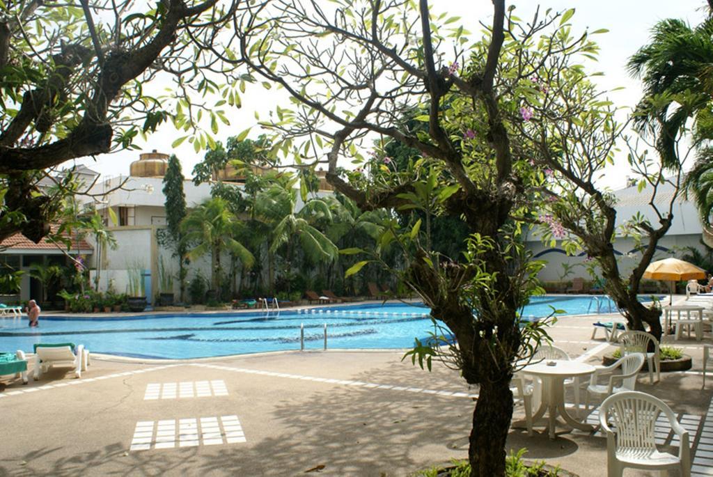 Royal Twins Palace Hotel Pattaya Εξωτερικό φωτογραφία