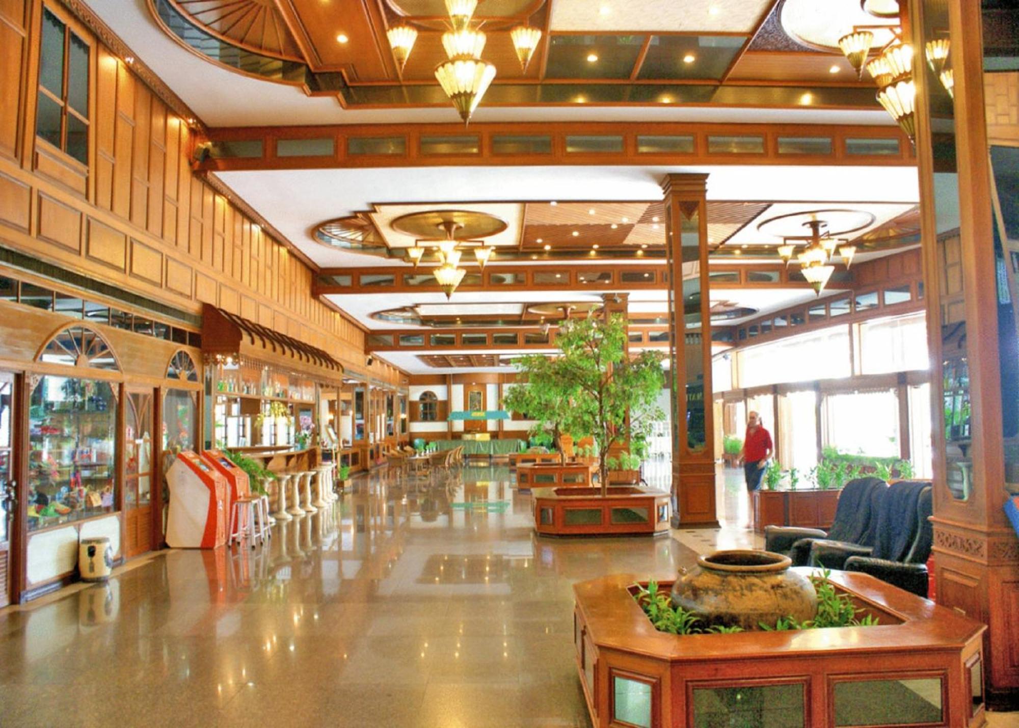 Royal Twins Palace Hotel Pattaya Εξωτερικό φωτογραφία